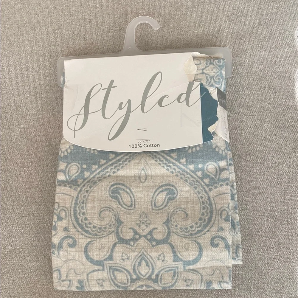 Dainty Home Styled Elegant Paisley Cotton Fabric 1 pc Shower Curtain 70” X 72”